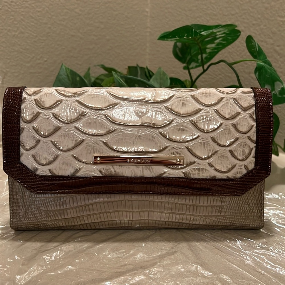 Brahmin Soft Checkbook Ray Artemis’s leather wallet NWT